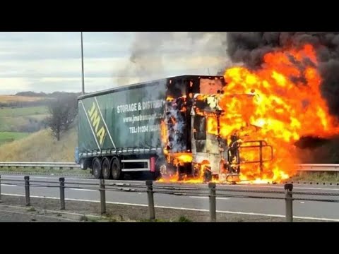 M62 &amp; M60 Chaos: Lorry Fire Causes Major Disruption!