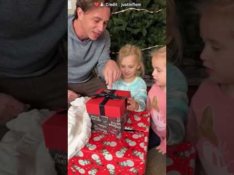 Heartwarming Christmas Surprise 🎄 | A Father&#039;s Thoughtful Gift for His Daughter #ChristmasSurprise #