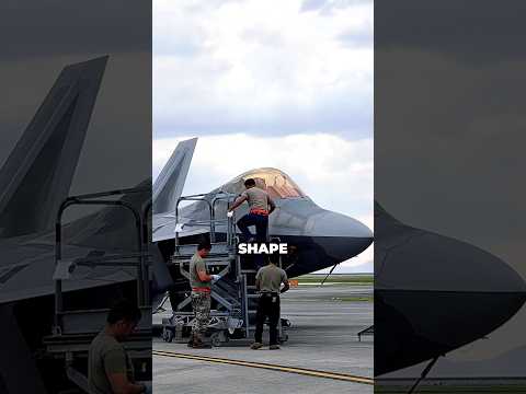 F-22 vs. F-35: What are the Major Differences? #shorts
