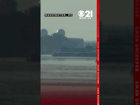 Recovery mission underway in Potomac river after deadly plane, helicopter collision