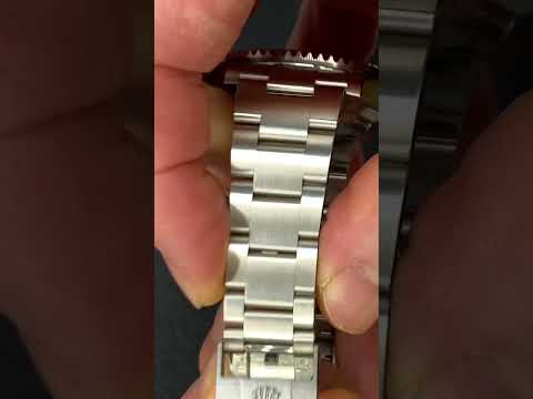 Rolex Submariner Date 2023! The Best Kept Secret Is The Hidden Half Link! #rolex #submariner #watch