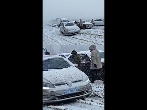 Winter Storm Causes Travel Chaos In China